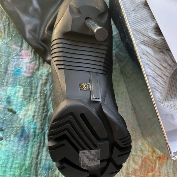 Sexy, avant garde, Mcartney thigh high stiletto boots. Bold, urban style. - Picture 7 of 7